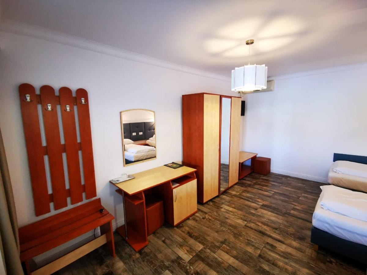 Hotel Sunrise 克里森 外观 照片