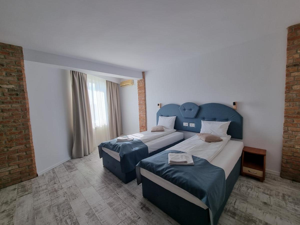 Hotel Sunrise 克里森 外观 照片